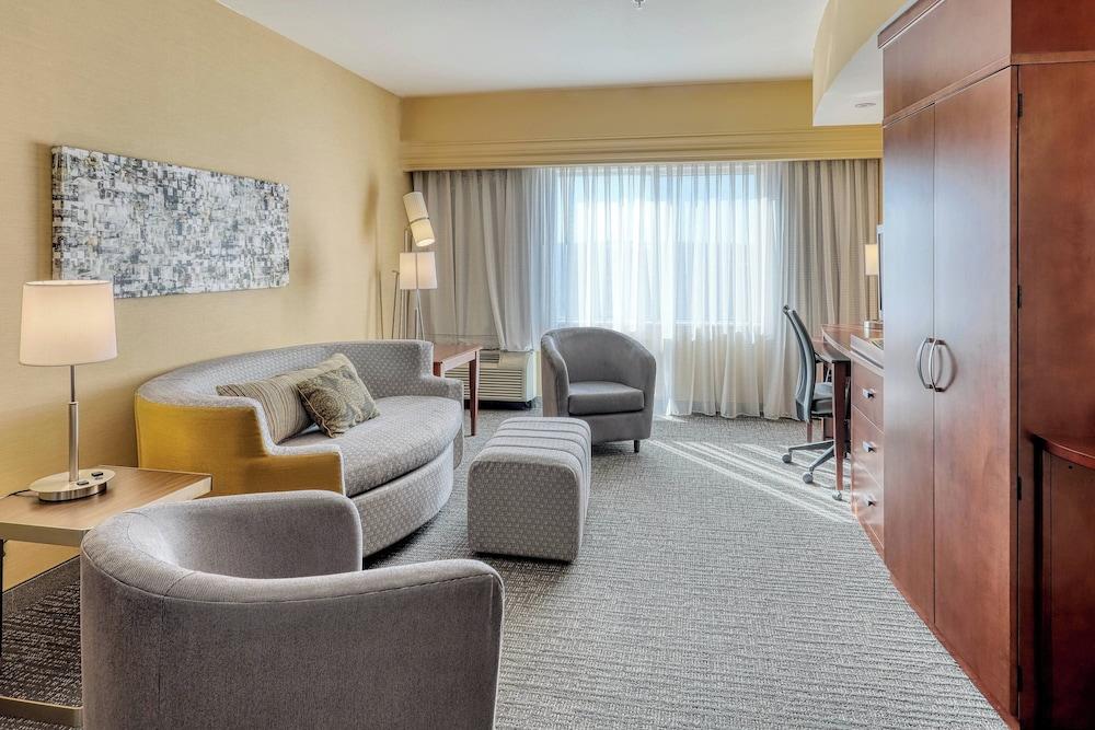 Courtyard by Marriott York photo 9