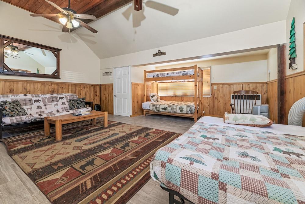 Big Bear Lakefront Lodge photo 80