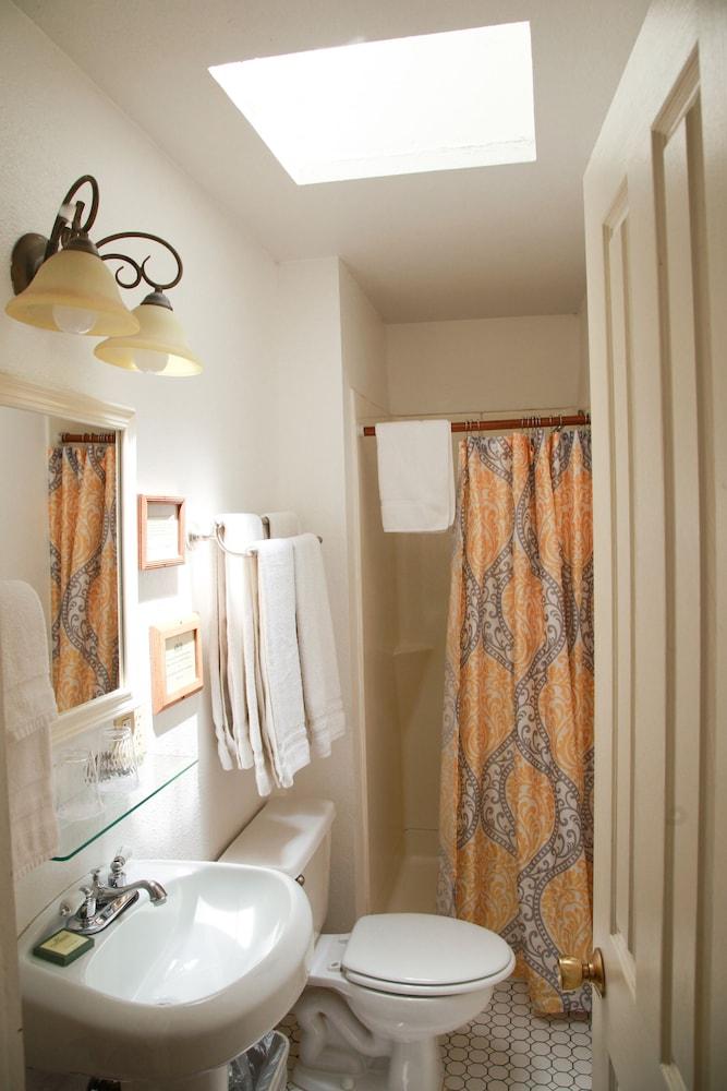 Inn on the Russian River photo 33