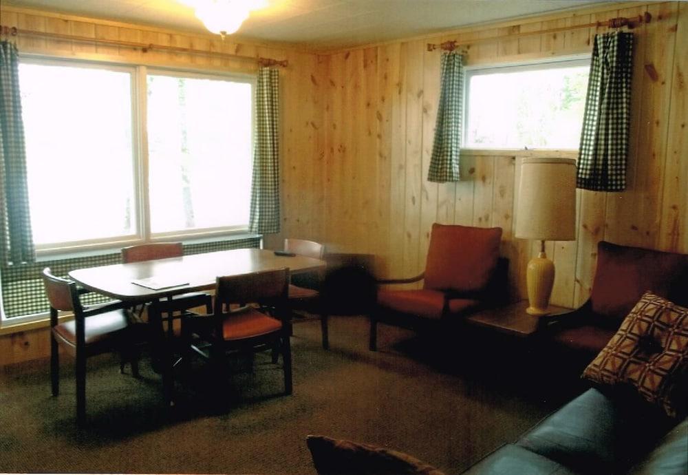 Dixon Lake Resort photo 4