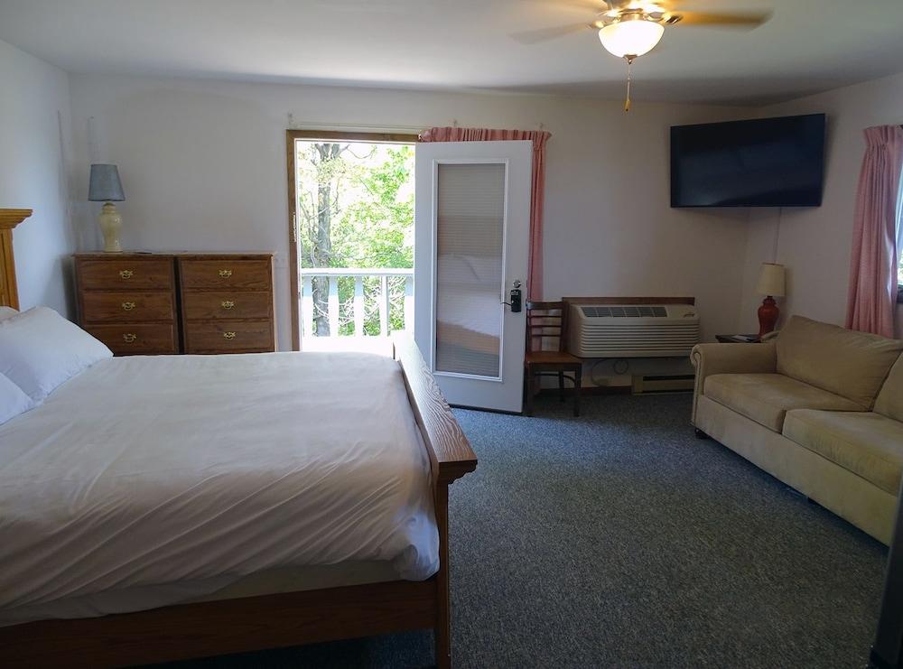 Eagle View Motel & Retreat photo 10