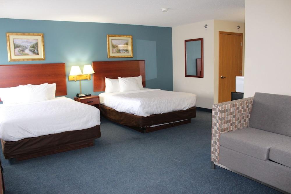 Reston Inn & Suites photo 37