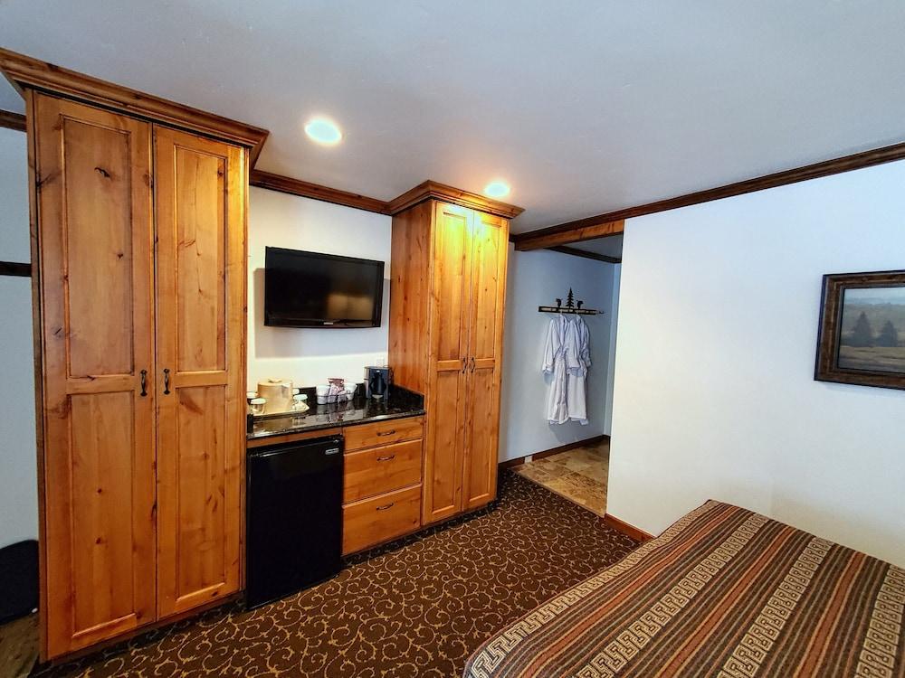 Parkway Inn of Jackson Hole photo 7