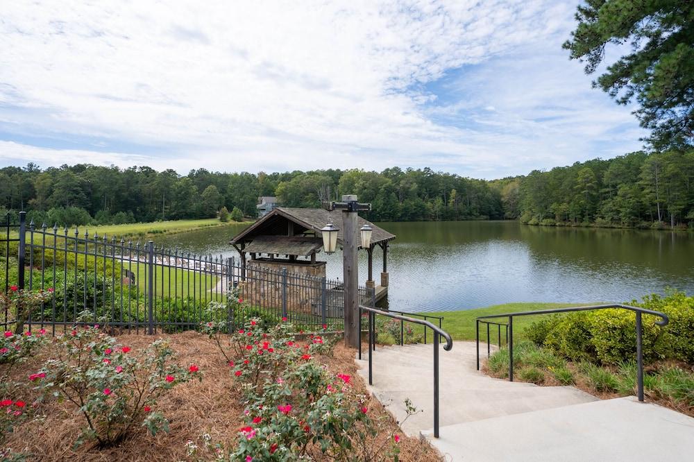 Foxhall Resort photo 9