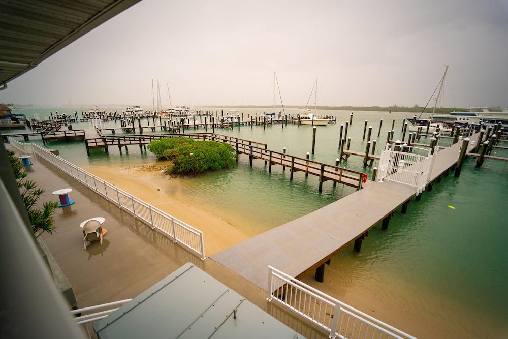 Dockside Inn & Resort photo 30