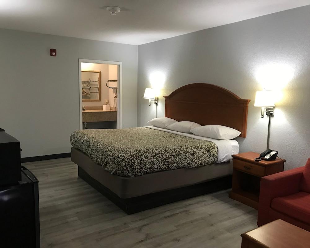 Walnut Inn Motel photo 5