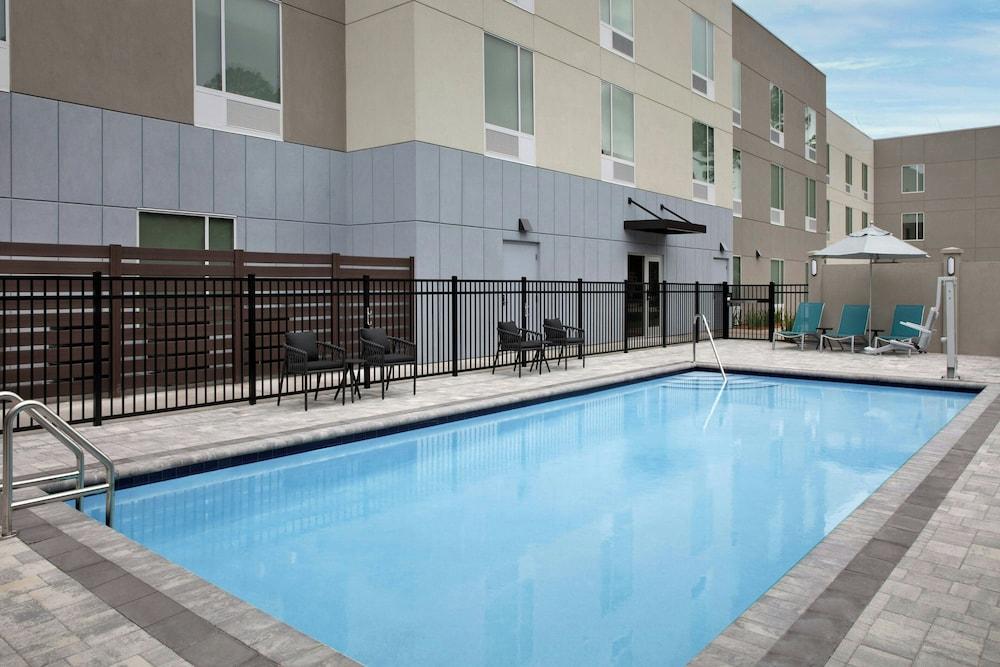 TownePlace Suites by Marriott® Jacksonville Mayport photo 59