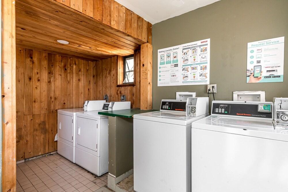 Seven Palms Hotel & Apartments photo 7