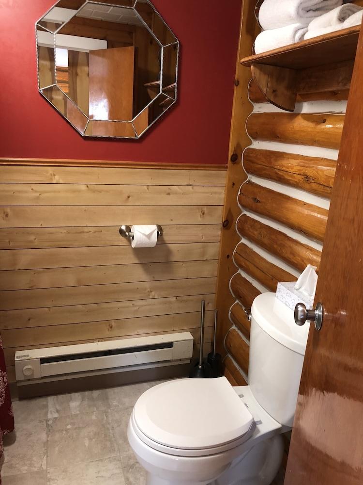 Sportsmans Lodge photo 62