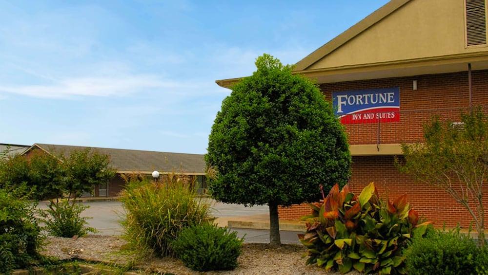 Fortune Inn And Suites Newport — hotel in Newport