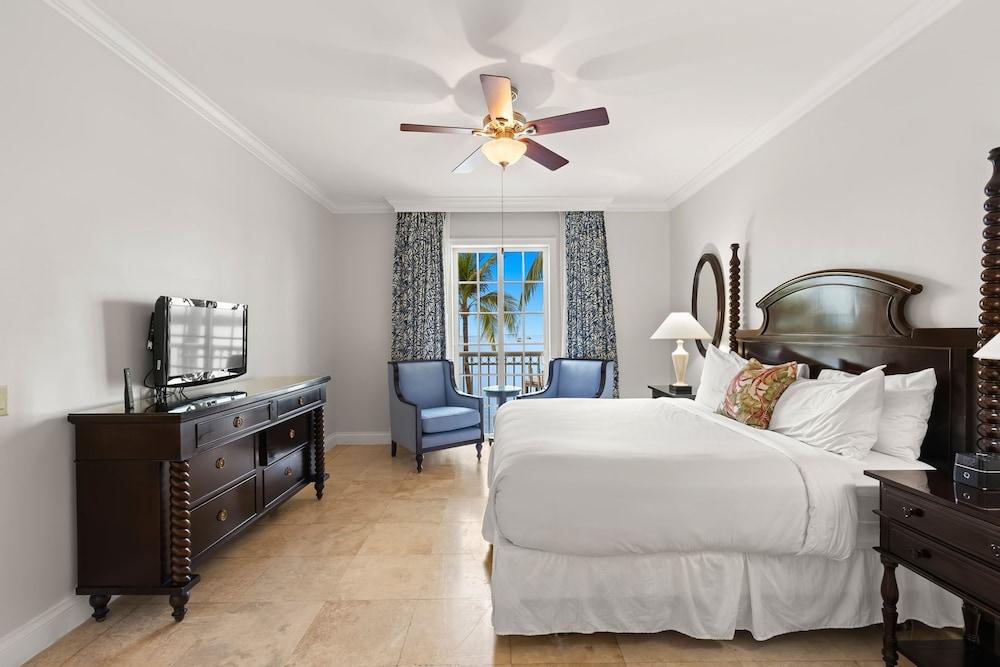 Ocean Front 1BR Suite With Direct Beach Access photo 30