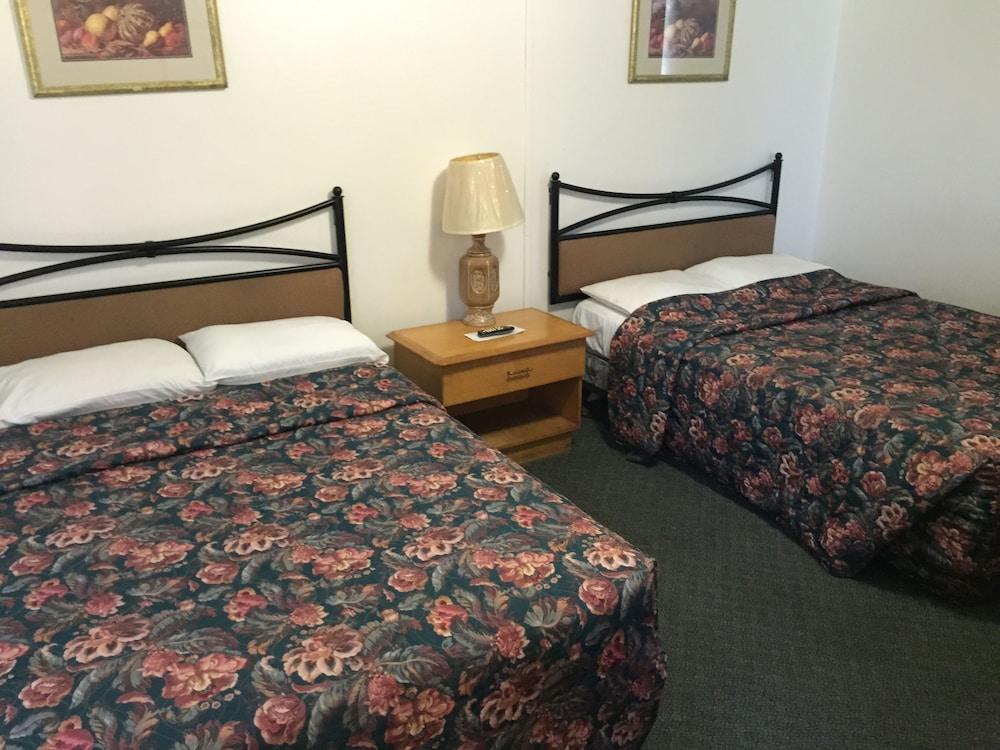 Travel Inn Of Sebring photo 24