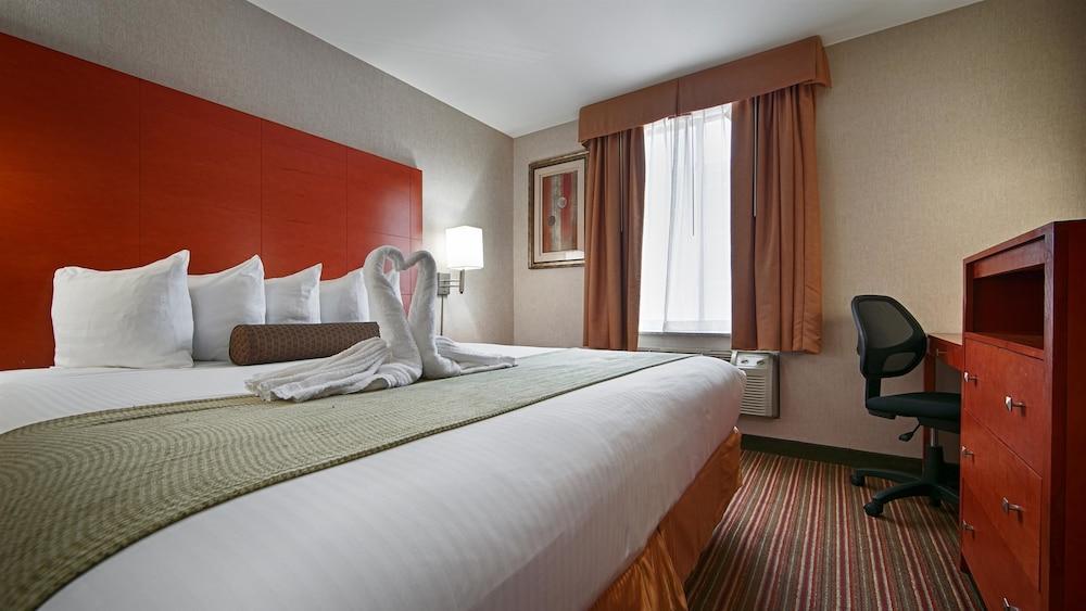 Best Western JFK Airport Hotel photo 7