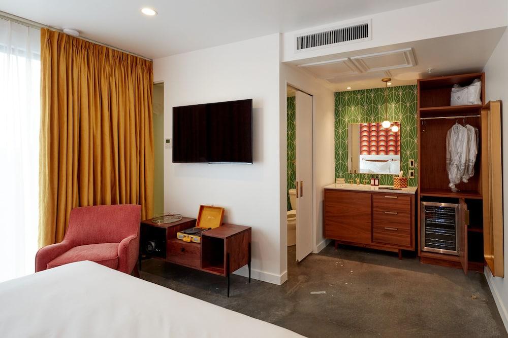 Rise Uptown Hotel photo 23