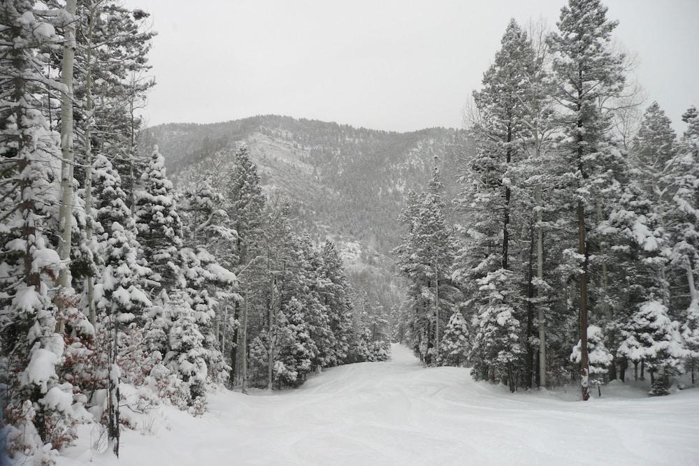 Sipapu Ski and Summer Resort photo 9