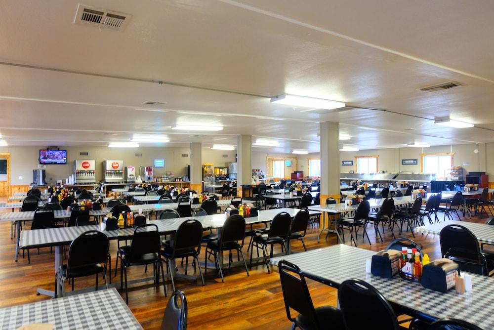Target Hospitality-Pecos North Lodge photo 36