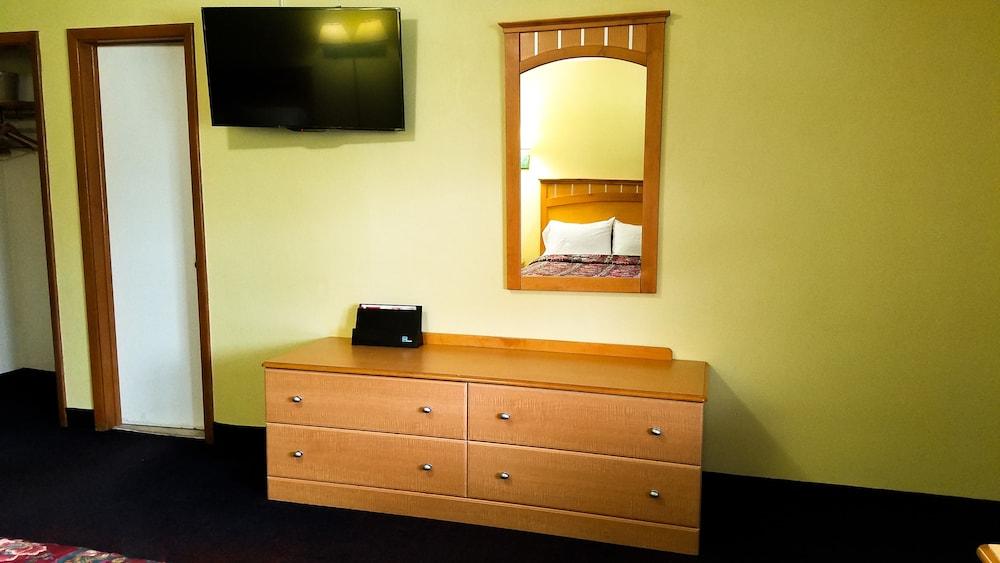 The Dunkirk Motel photo 3