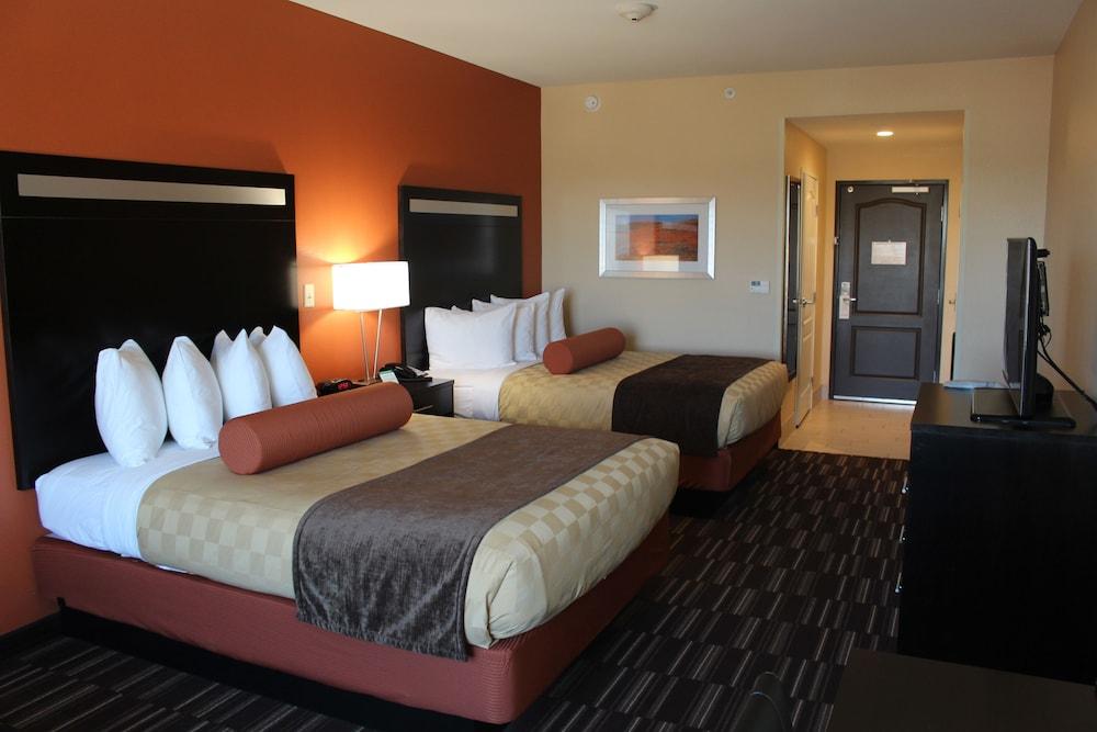 Wyndham Garden Lancaster CA photo 10