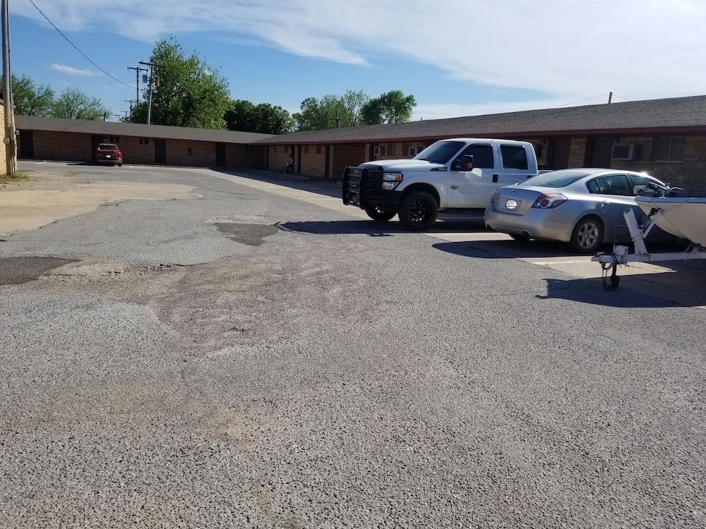 Duffer Motel photo 58