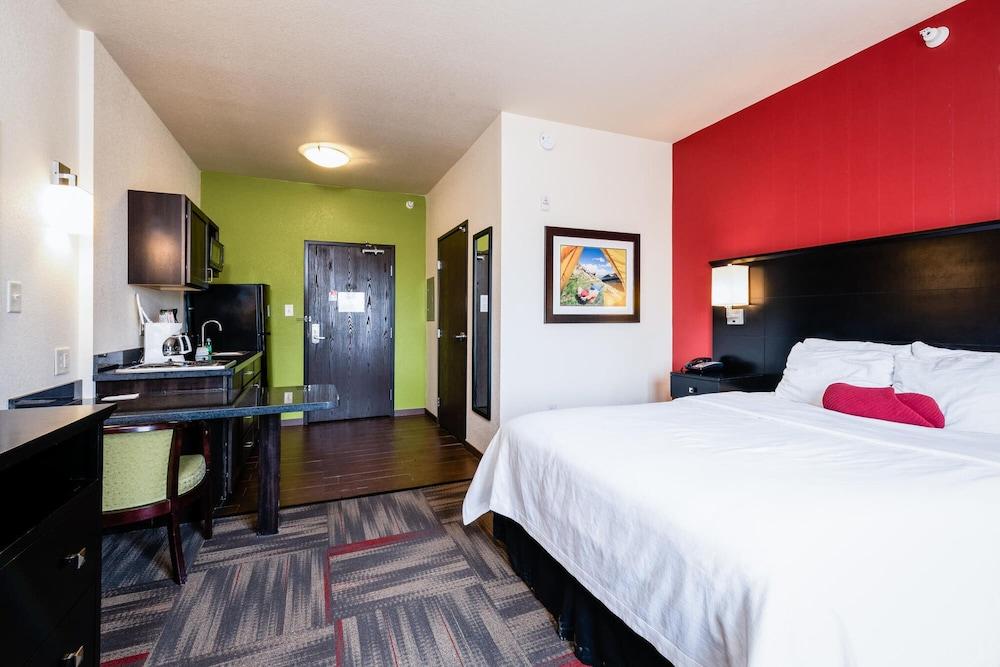 Black Gold Suites Tioga photo 5
