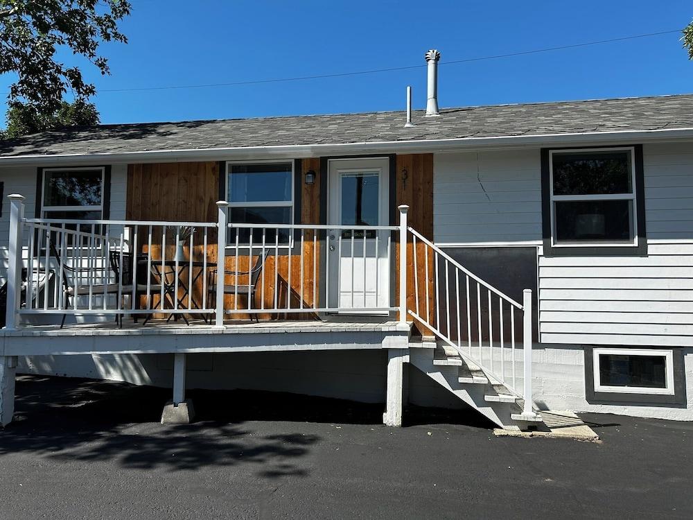 Lamplighter Cabins & Suites photo 58