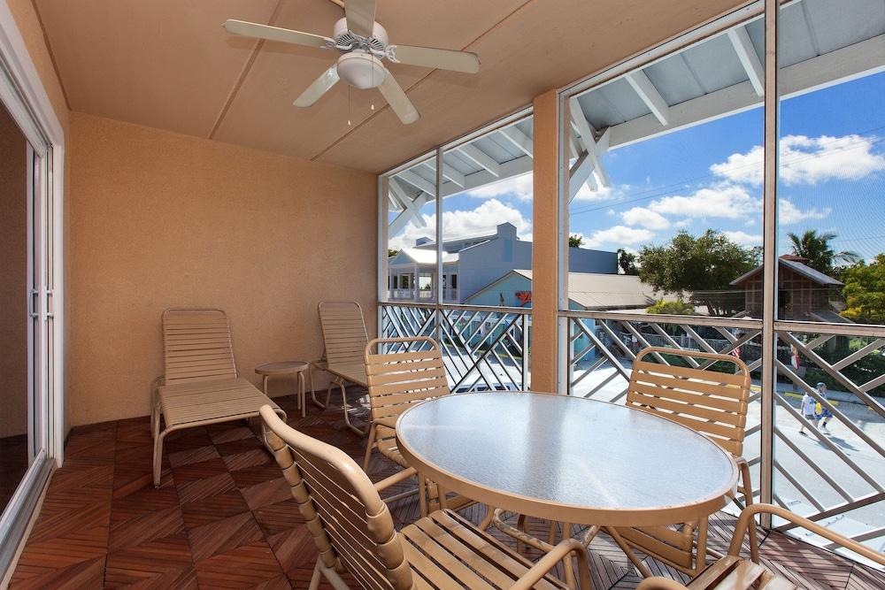 Bridgewalk Resort photo 5