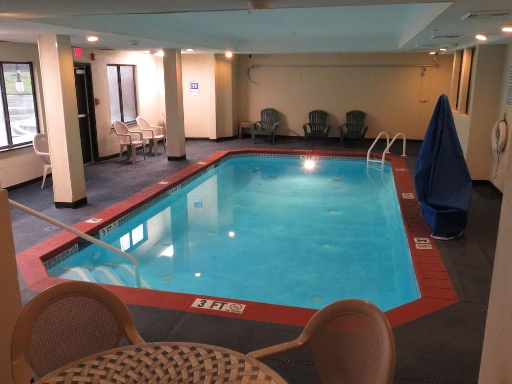 Rodeway Inn Austell Six Flags photo 25