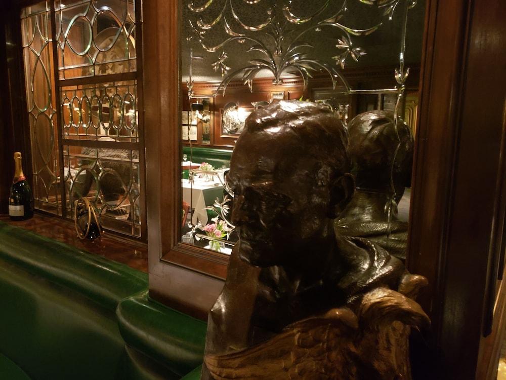 The Huntington Hotel photo 72