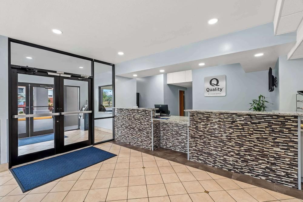 Quality Inn & Suites Biloxi - Ocean Springs photo 4