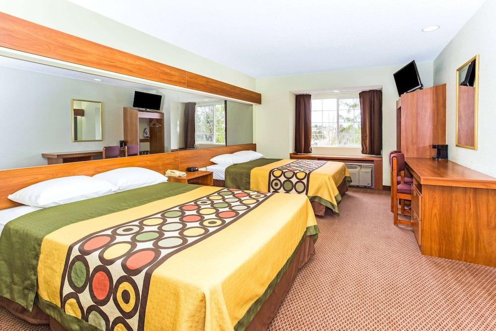 Super 8 by Wyndham Parker/SE Denver Area photo 8