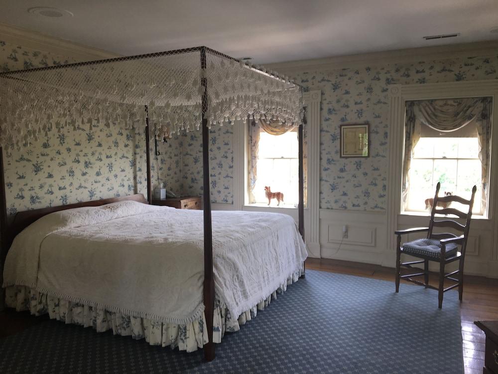 Spread Eagle Tavern and Inn photo 9