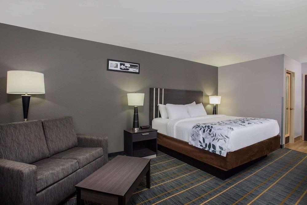 Baymont by Wyndham Lancaster photo 5