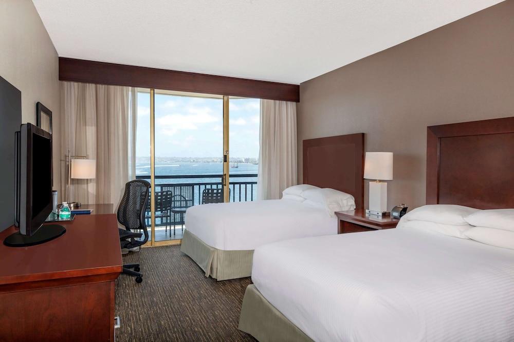 Wyndham San Diego Bayside photo 27