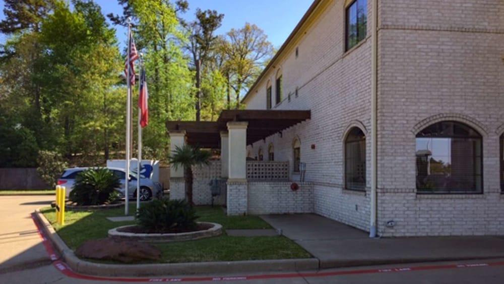 Motel 6 Tyler, TX photo 30