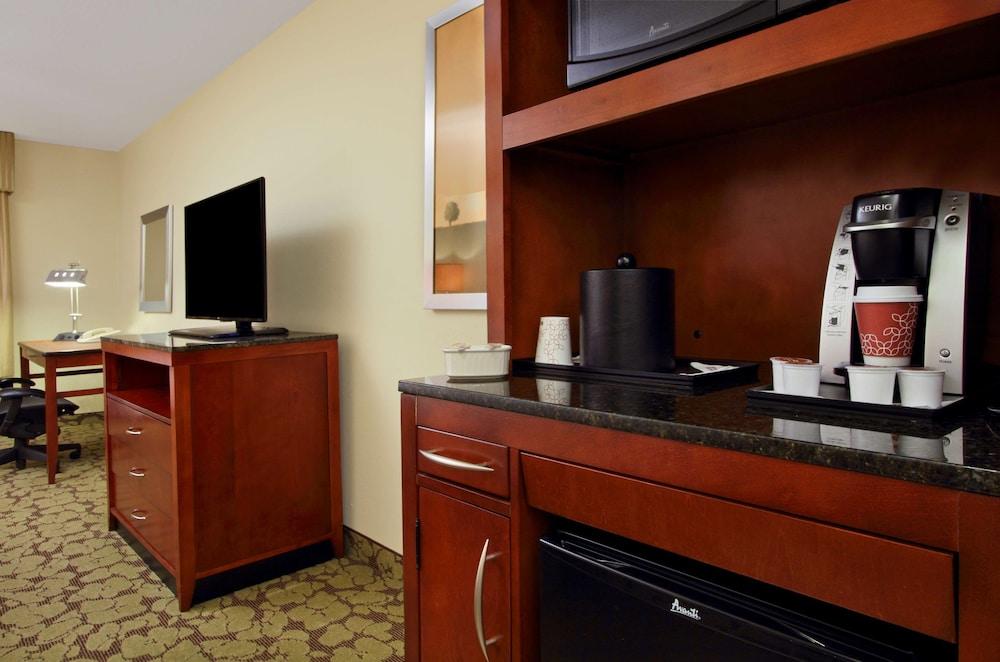 Hilton Garden Inn Columbus Airport photo 29