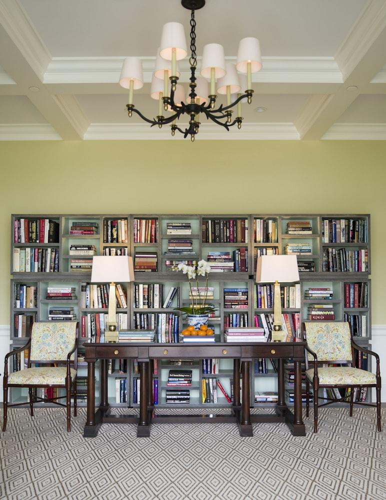 The Quogue Club at Hallock House photo 48