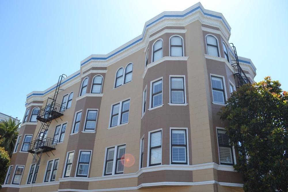 Alpha Inn & Suites photo 11