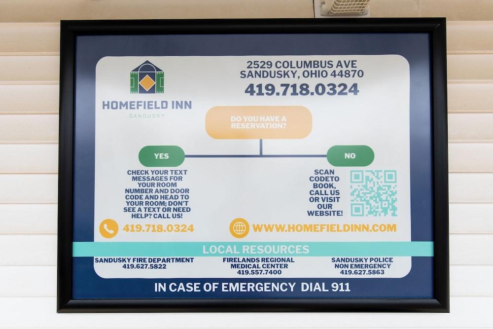 HomeField Inn. photo 44