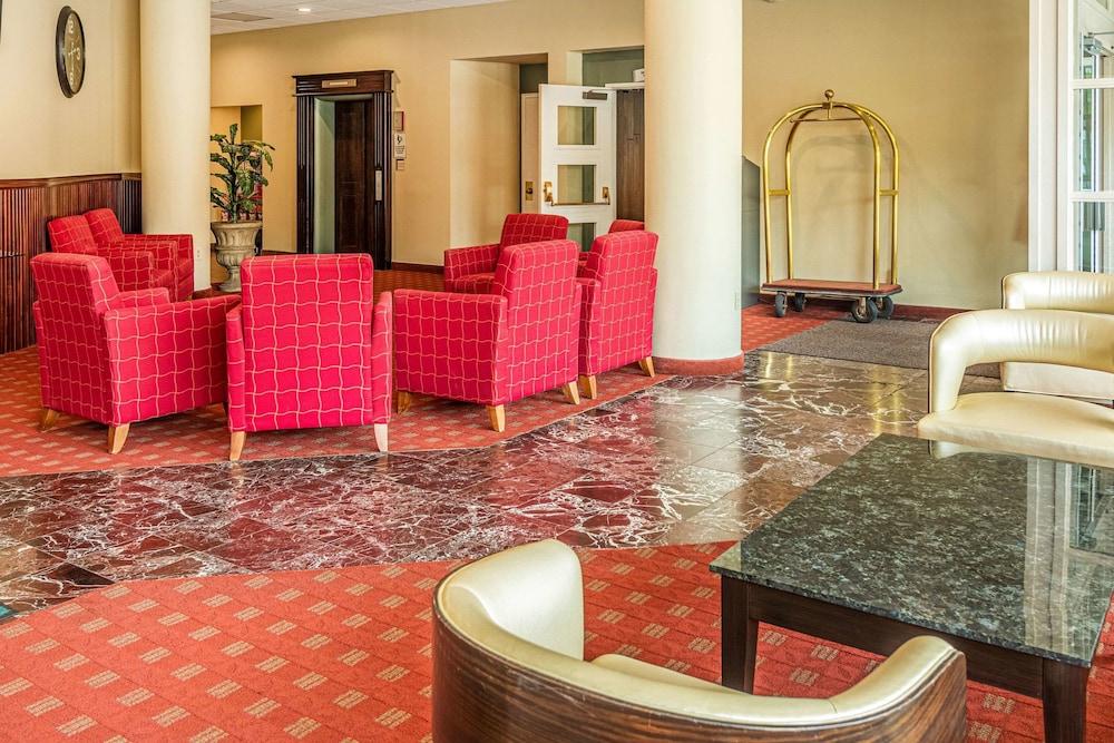 Quality Inn & Suites Virginia MN photo 23