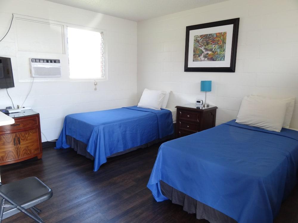 Tip Top Motel Cafe & Bakery photo 9