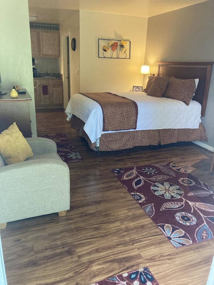 Affordable Suites of America Lynchburg photo 14