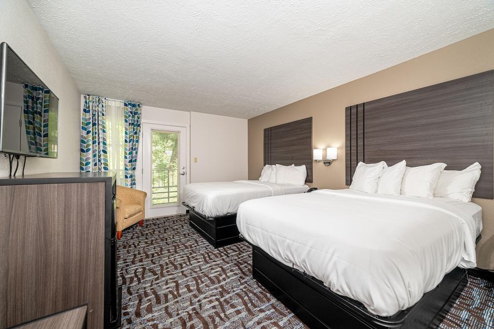 Bear Creek Inn photo 42