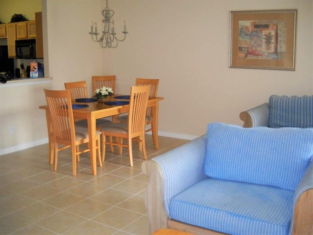 Regal Oaks 5728 photo 9