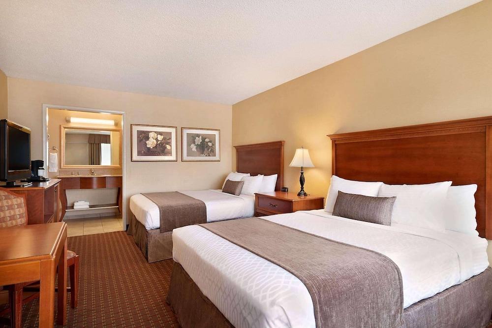 Days Inn By Wyndham Culpeper photo 5