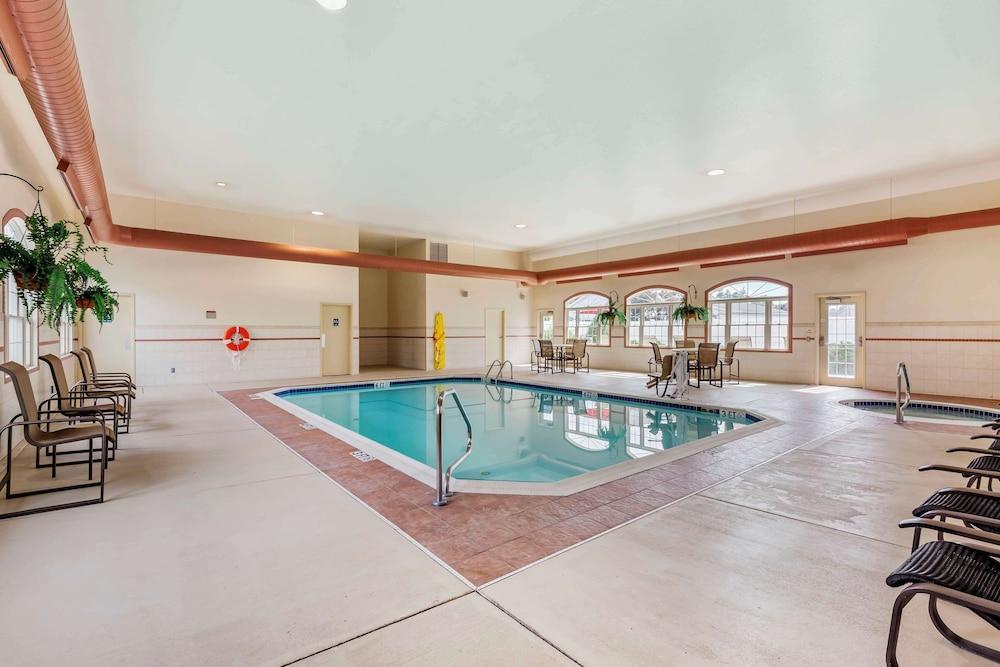 Best Western Plus Dutch Haus Inn and Suites photo 36