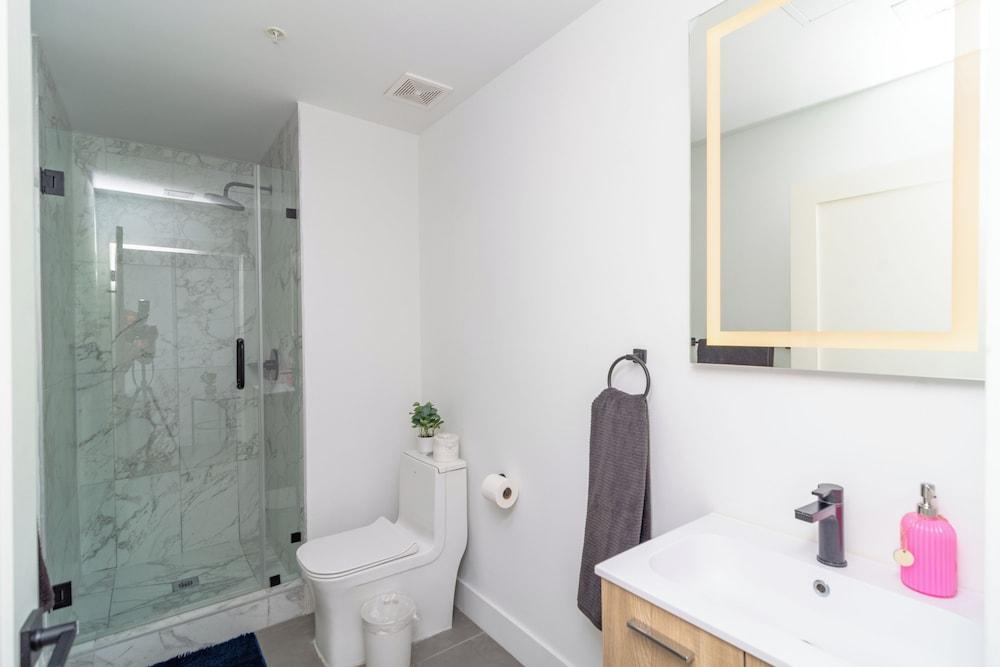 Metro Park Hotel photo 79