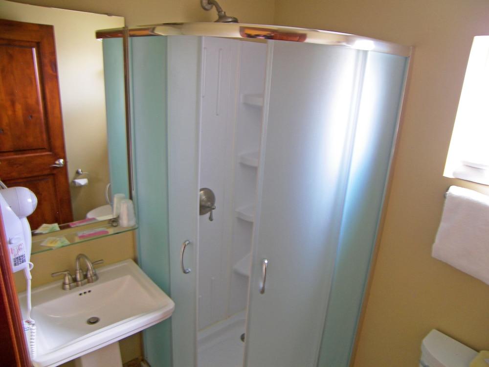 BackCountry Inn photo 14