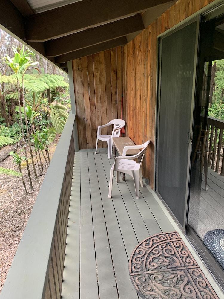 Lava Lodge at Hale Kilauea photo 22