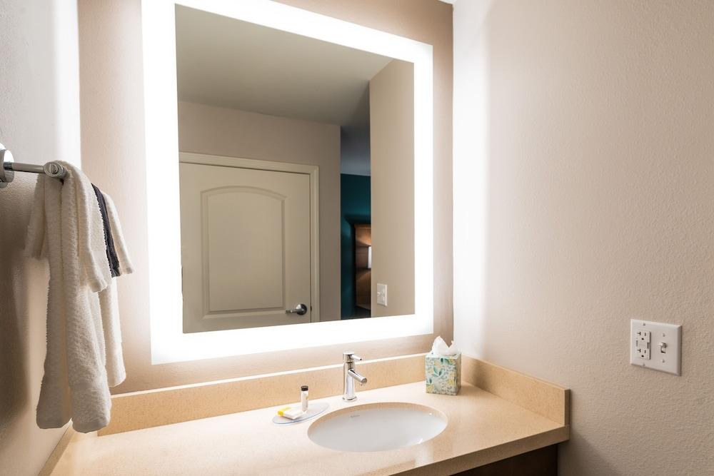 Staybridge Suites Coeur D'Alene by IHG photo 35