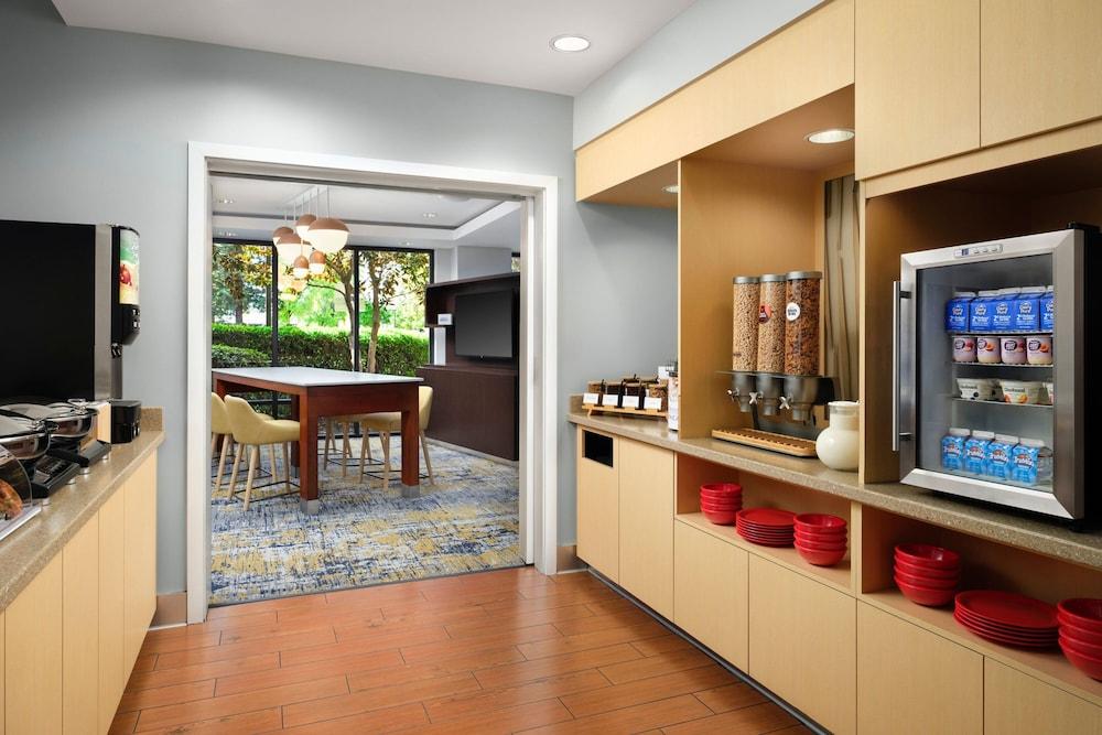 TownePlace Suites San Jose Santa Clara photo 31